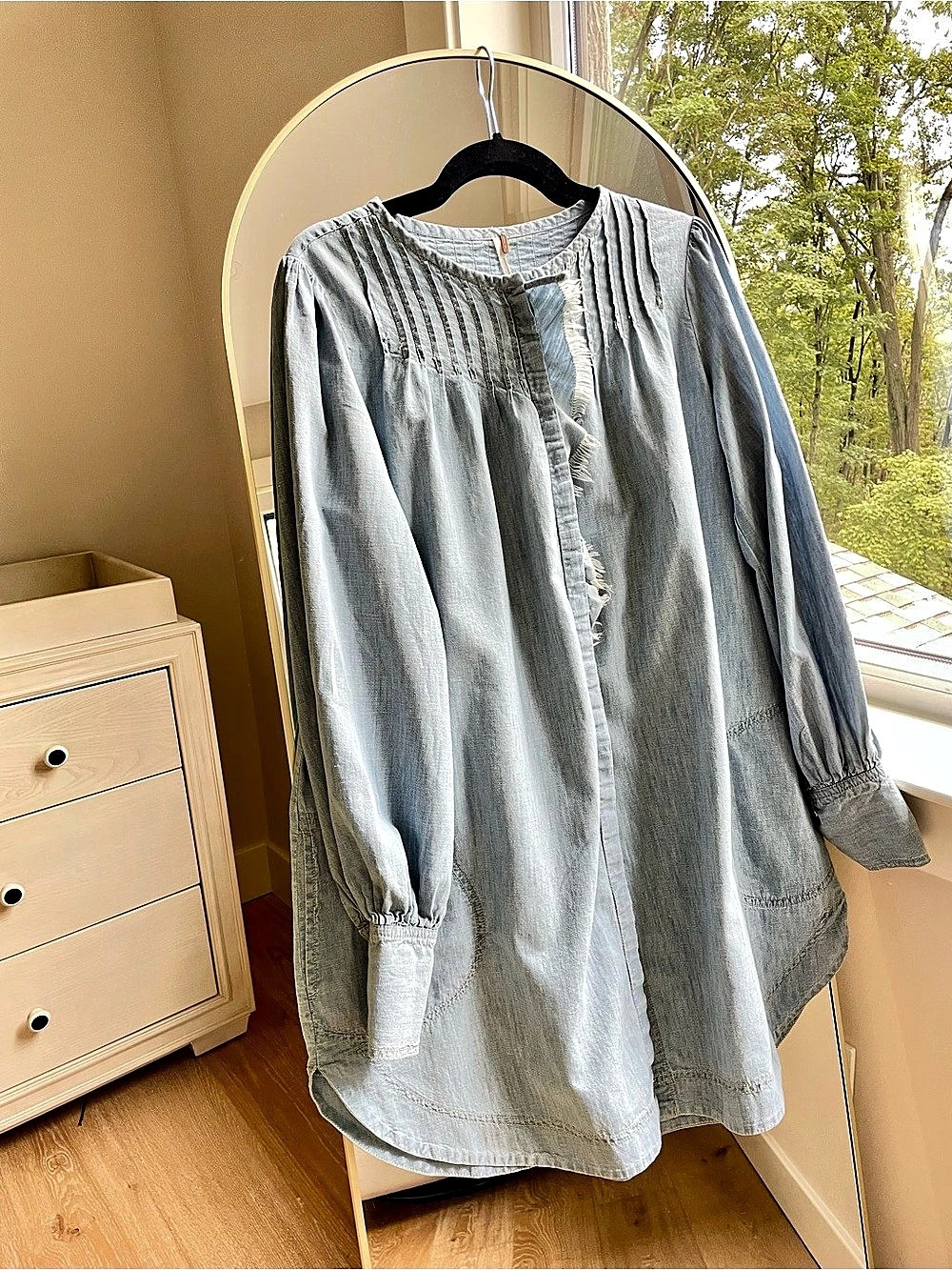 Free People Denim Button-Down Tunic Cotton Blue Size Small EUC